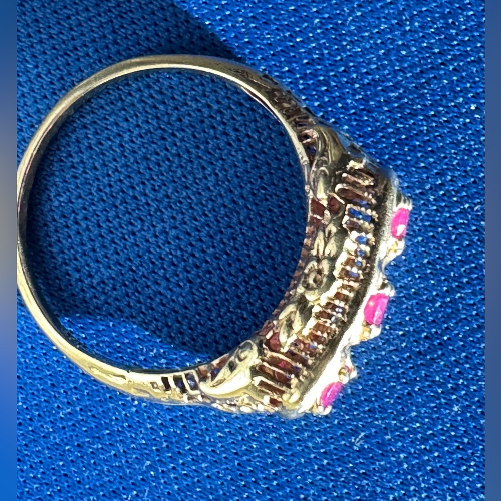 10k Gold Ruby Ring - image 4